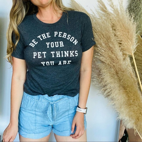 3/$20 NEW TARGET Fifth Sun Grey White Screen Printed Tee Shirt Crop Top M - Picture 3 of 7